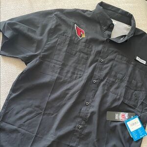 Columbia Black Cardinals Mesh-Lined Light Weight Button Down Shirt
